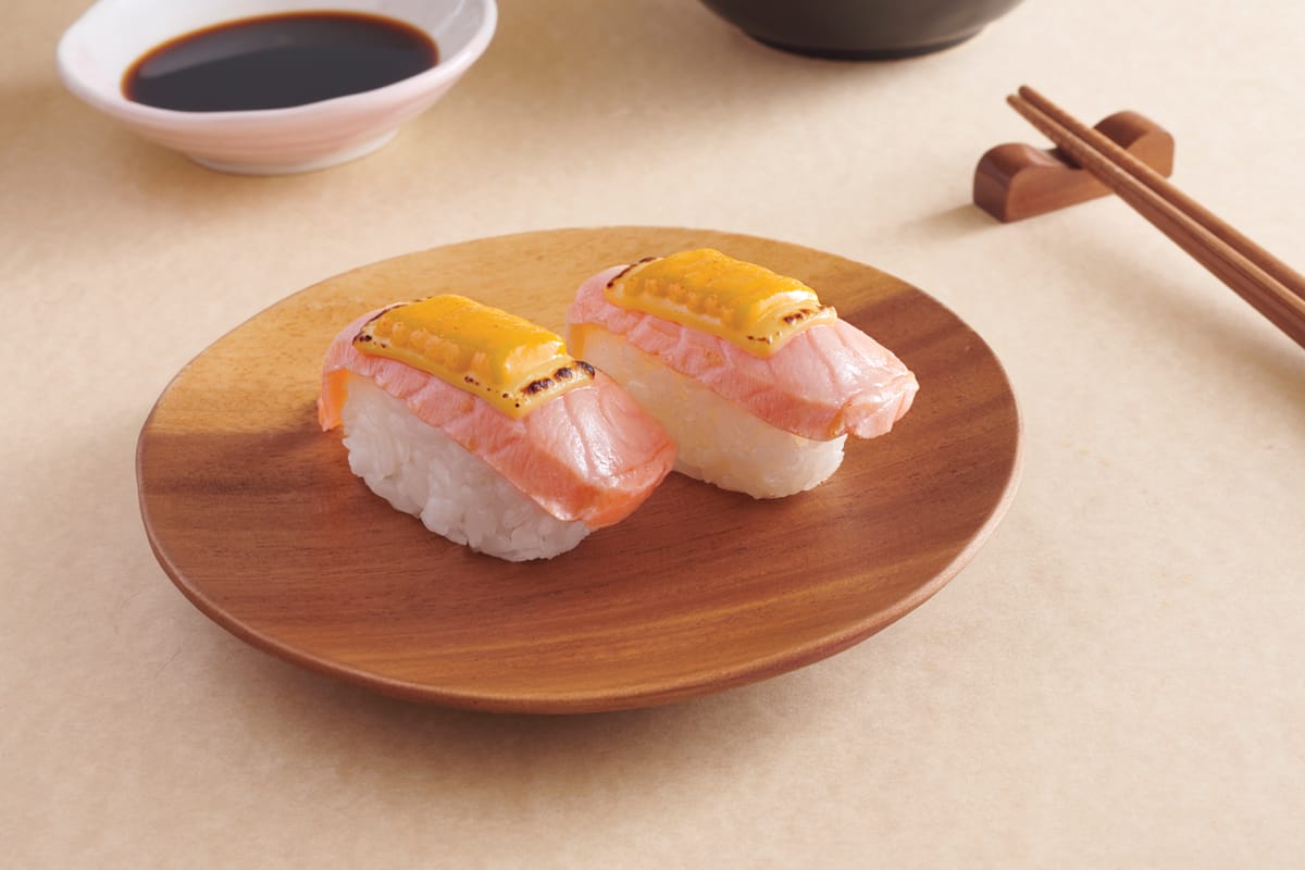 Double-Cheese-Aburi-Salmon-Nigiri